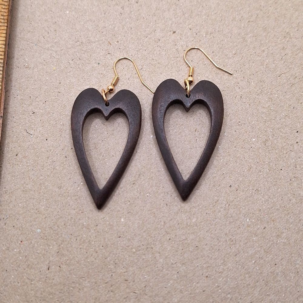 Brown wood heart shape earrings hollowed design